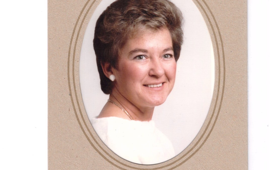 KELLY (nee BEIERLE), Lynne Gloria