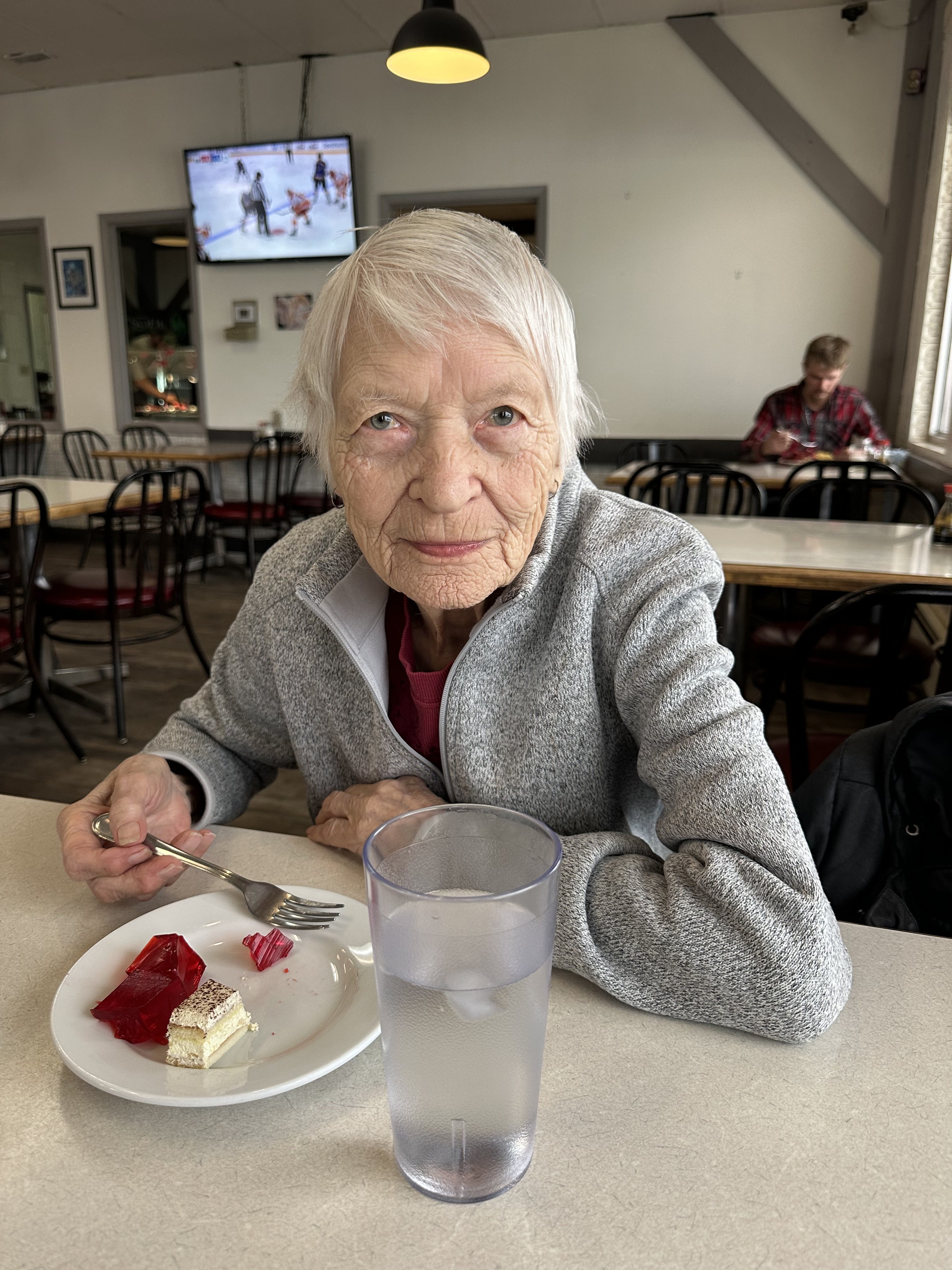 IWANCIWSKI, Hilma Oline